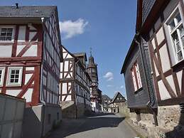 Nice Apartment in Weilmunster