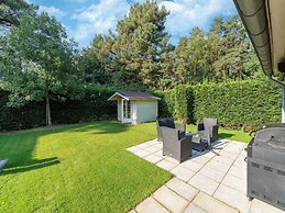 Cozy Holiday Home in Meijel With Sauna