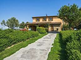 Villa Miniato Comfortable Holiday Residence
