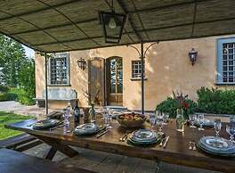 Villa Miniato Comfortable Holiday Residence
