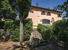 Villa Miniato Comfortable Holiday Residence