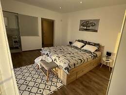 New White Villa, 60 m2, Pool