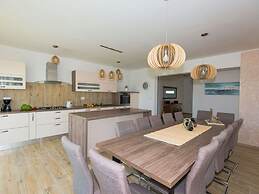 New White Villa, 60 m2, Pool