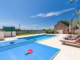 Villa Monteci Comfortable Holiday Residence