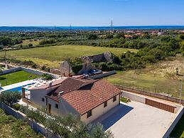 Villa Monteci Comfortable Holiday Residence