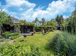 Holiday Home With Shared Pool and Bubble Bath