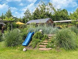 Holiday Home With Shared Pool and Bubble Bath