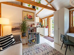 Holiday Home With Shared Pool and Bubble Bath