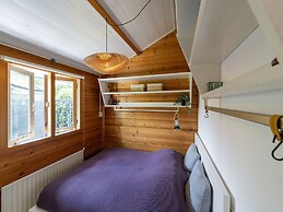 Holiday Home With Shared Pool and Bubble Bath