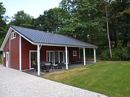Holiday Home With Covered Terrace in Rhenen