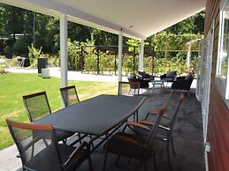 Holiday Home With Covered Terrace in Rhenen