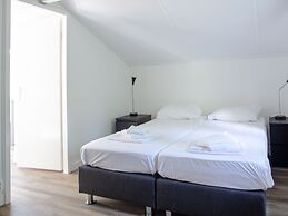 Holiday Home With Covered Terrace in Rhenen