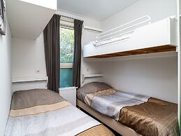 Beautiful Chalet With Sauna and Right on the Water