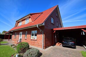 Familienfreundliche Haushaelfte in Alt Bukow
