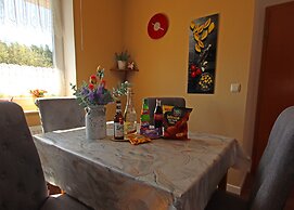 Familienfreundliche Haushaelfte in Alt Bukow
