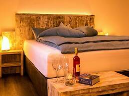 Dreamtime Modern Retreat