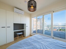 Cosy Penthouse on the 8th Floor