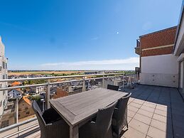 Cosy Penthouse on the 8th Floor