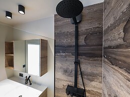 Cosy Penthouse on the 8th Floor