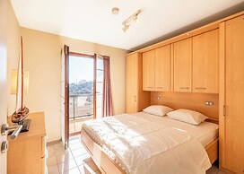 Peaceful Apartment Near the Beach