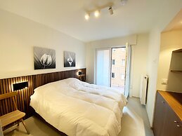 Apartment in Nieuwpoort With Terrace