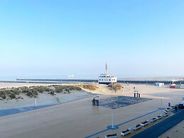 Apartment in Nieuwpoort With Terrace
