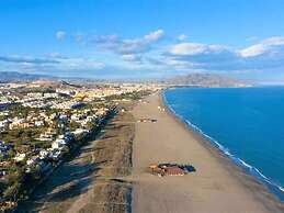 Belvilla by OYO Apartamento 1Ao con Terraza