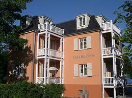 Villa Balticum Modern Retreat