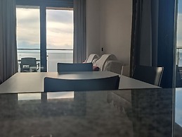 Belvilla by OYO Apartamento con Patio