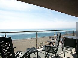 Belvilla by OYO Apartamento con Patio