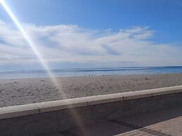 Belvilla by OYO Apartamento con Patio