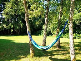 Glamping With Private Bathroom and Spacious Garden