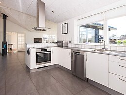 Tranquil Retreat Near Beach - By Traum Ferienwohnungen