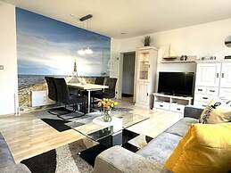 Nice Apartment Near Beach