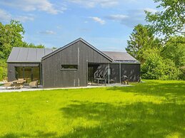 10 Person Holiday Home in Glesborg-by Traum