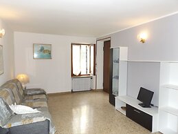 Spacious Lake Front Apartment on Lake Garda Main Promenade