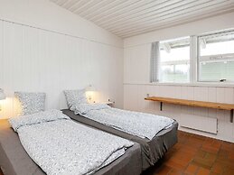 6 Person Holiday Home on a Holiday Park in Hanstholm