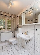 2 Villa Blanck Comfortable Holiday Residence