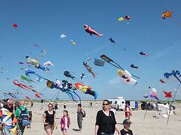 Villa Anna II Modern Retreat