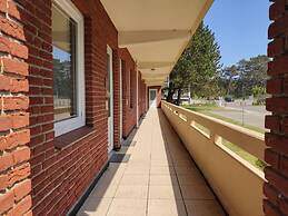 Villa Anna II Modern Retreat