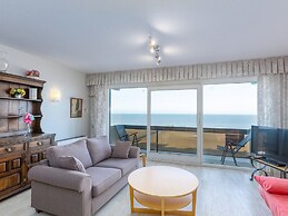 Bright Apartment on the 7th Floor