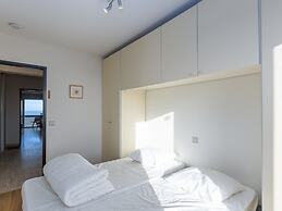 Bright Apartment on the 7th Floor