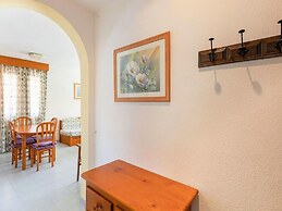 Belvilla by OYO Macael Bajo 204