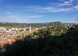 Belvilla by OYO Macael Bajo 204