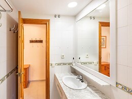 Belvilla by OYO Macael Bajo 204