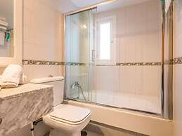 Belvilla by OYO Macael Bajo 204