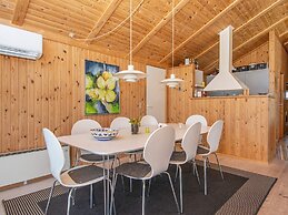 9 Person Holiday Home in Harboore