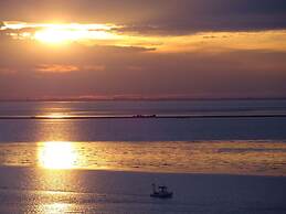 Holiday Apartment South Beach