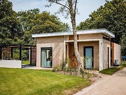 Lovely Holiday Home in Voorhuizen With Garden
