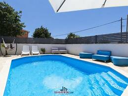 Villa Kostre Comfortable Holiday Residence